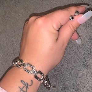 Bracelet and earrings set